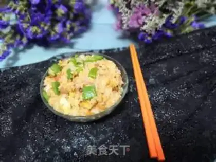 Make Tomato shrimp fried rice step 4