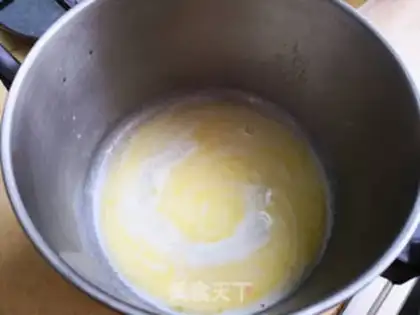 Make SpongeBob cake step 2