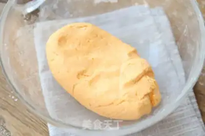 Make Pumpkin cake step 2