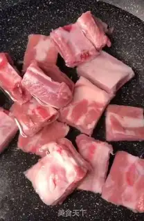 Make Corn carrot steak soup step 0