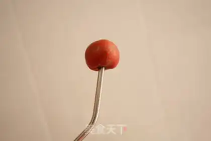 Make A snowball step 1