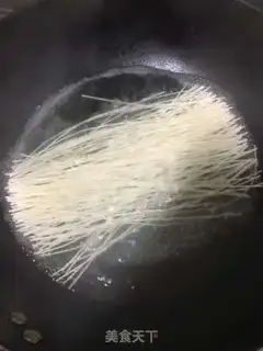 Make Fresh beef noodles step 2