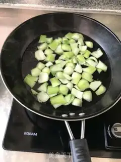 Make Oil and wood step 1