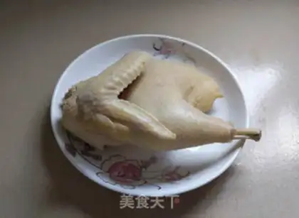 Make White chicken with sauce step 5