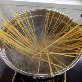 Make White pasta step 1