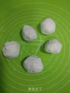 Make Sesame soup step 1