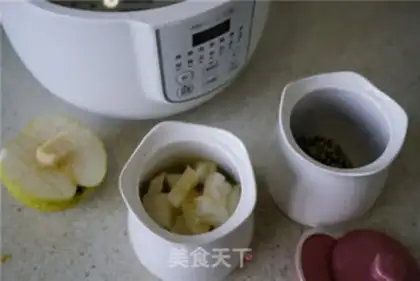 Make Pear. Peach glue step 3