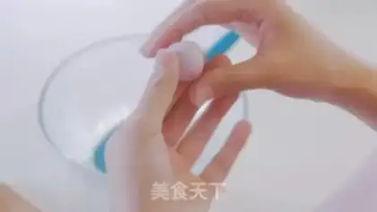 Make Powderballs step 3