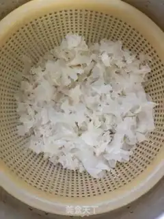 Make Silver ear soup step 0