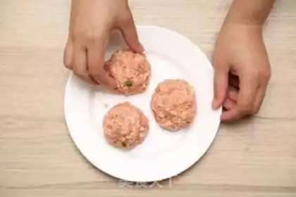 Make Crab Plum Head step 2