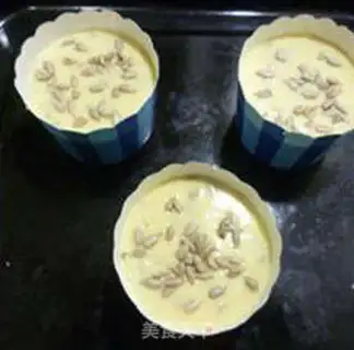 Make The sunflower insect step 9