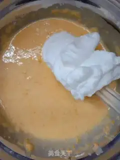 Make Pumpkin muffins step 4