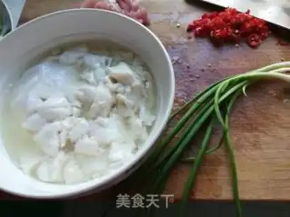 Make Sour tofu soup step 1
