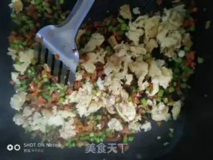 Make Egg fried rice step 5