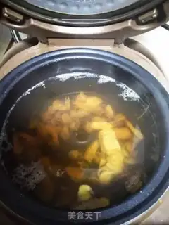 Make By the seafood pan step 0