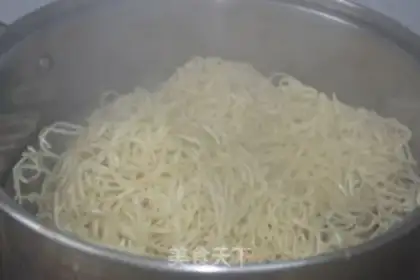 Make Piper chicken for noodles step 6