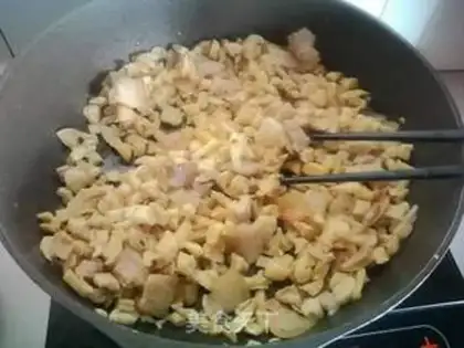 Make radish and fried meat step 5