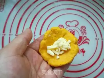 Make Pumpkin cheesies step 8