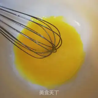 Make Spider butter twirl cake step 1