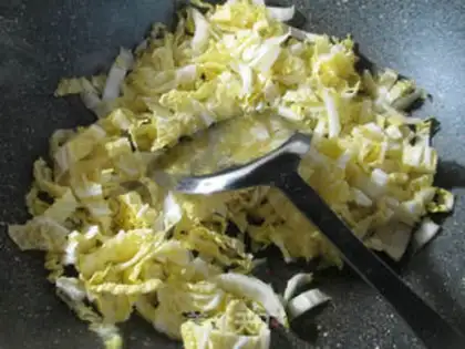Make Scrambled carrots and dolls step 2