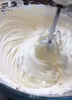 Make Mango cream cake step 1