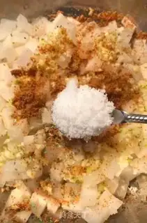 Make Korean sweet and sweet radish step 4