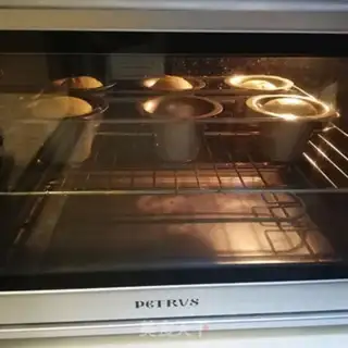 Make Spider butter twirl cake step 11