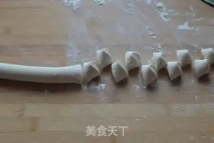 Make The sour soup and the sour loaf step 12