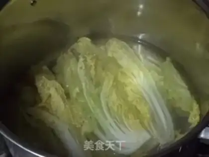 Make The omelet on the omelet step 3