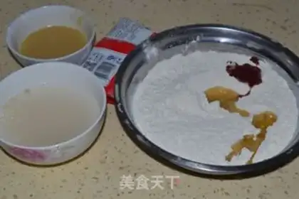 Make Rose-crazy, salted pancakes step 0