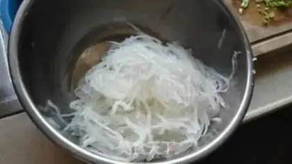 Make Shrimp radish pancakes step 4