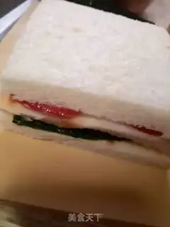 Make Egg sandwich step 4