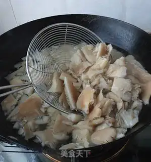 Make Frozen egg noodles step 2