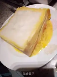 Make Egg sandwich step 8