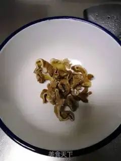 Make Sour sauce and salami step 6