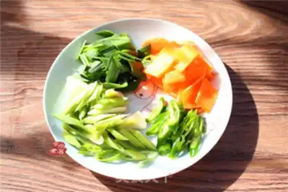 Make Fried groceries step 1