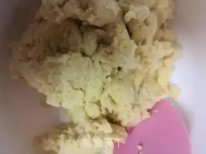 Make Apricot crackers step 5