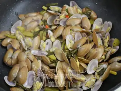 Make Pop-fried clams step 8