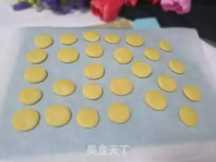 Make Apricot crackers step 8