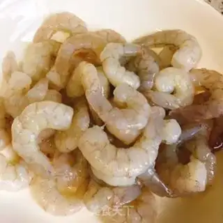 Make Jell-O shrimp step 0