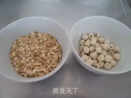Make ♪ Oatmeal red dates ♪ step 1