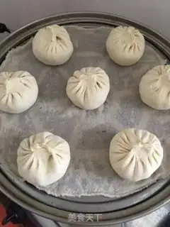 Make Dried horse teeth and meat buns step 11
