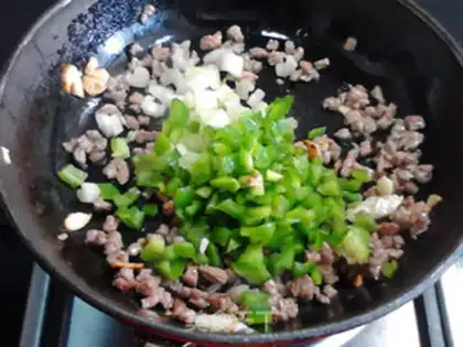 Make Cheese and beef noodles step 8