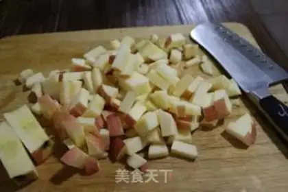 Make Handmade apple sauce step 1