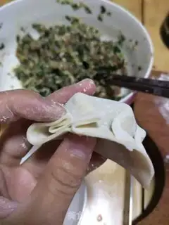 Make Shrimp green dumplings step 5