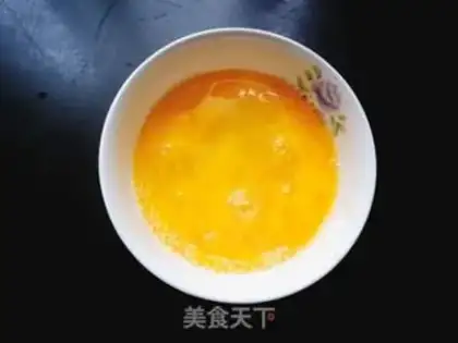 Make Fry eggs step 1
