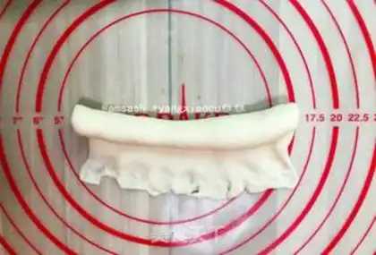 Make Christmas Ring bread step 10