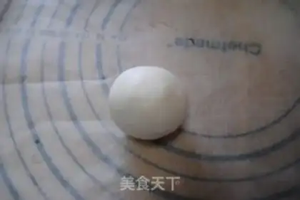Make Ghost lollipop cake step 10