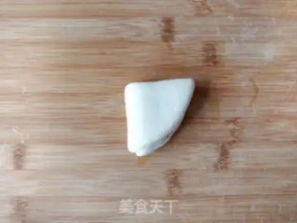Make Kiss the fish and hand bread step 10
