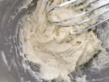 Make Yogurt chili cake step 3